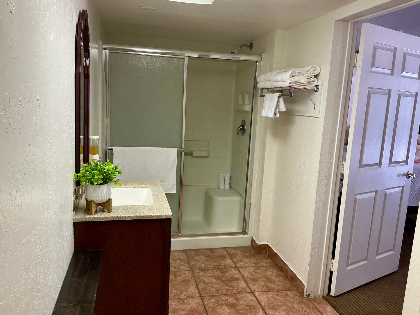 2 Queen Beds [Room #5]